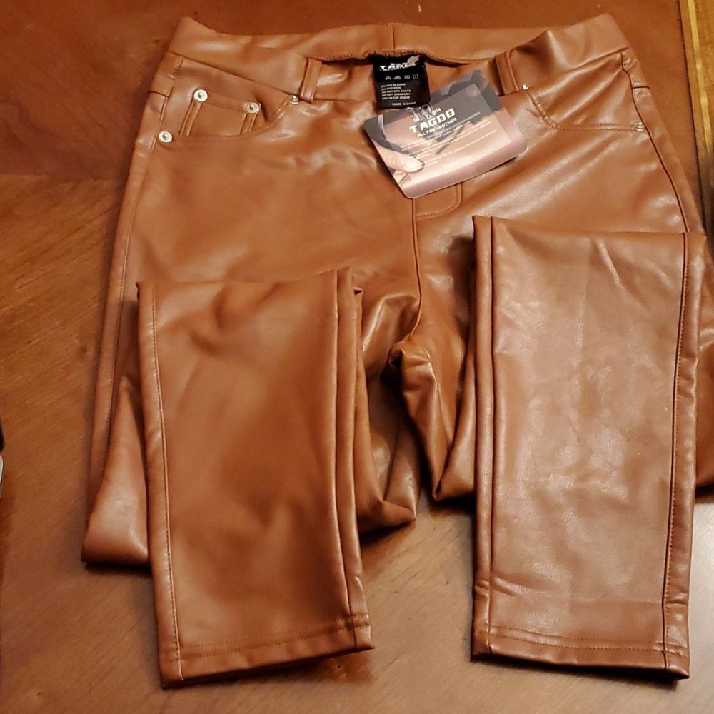 TagooFaux Leather Pant Size M - Picture 4 of 9